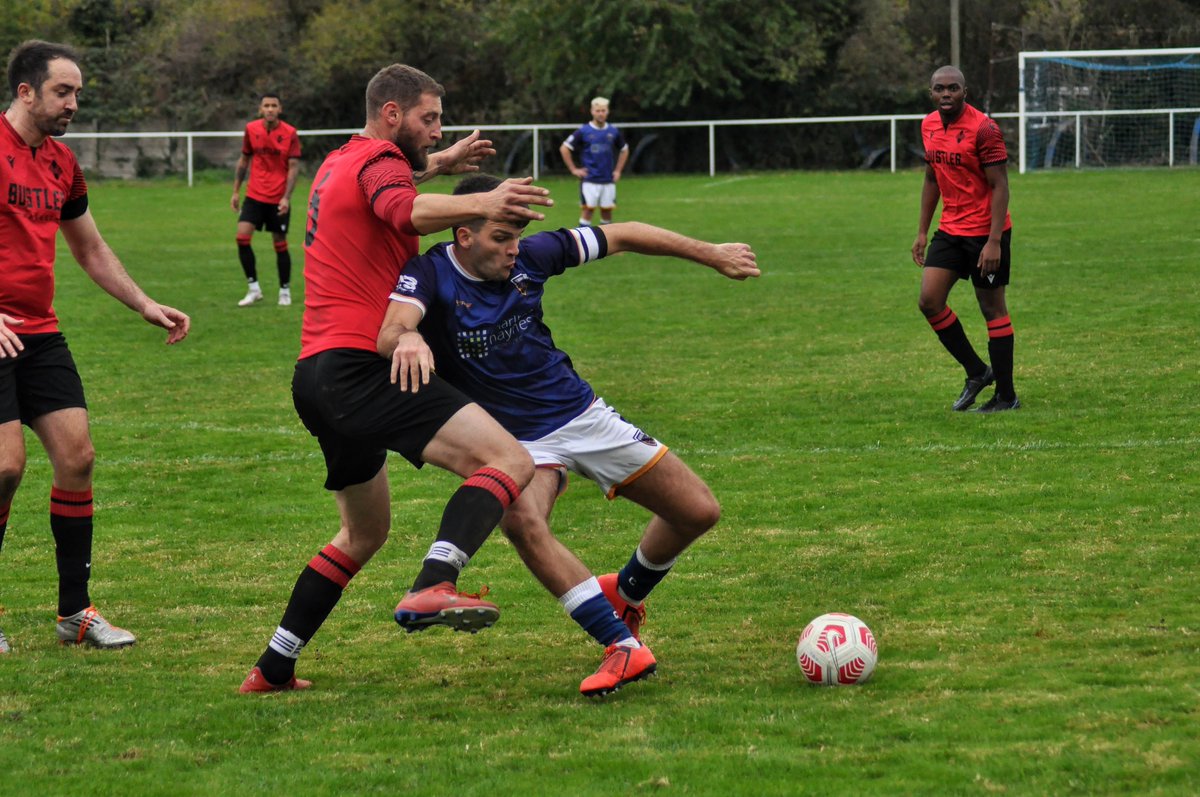 NewhallUtdFC's tweet photo. Newhall United 4-3 Mickleover Athletic.

Well, when the top two and highest scoring teams go head-to-head it was never going to be boring was it?

Callum Riddell ⚽️⚽️
Kyle Clamp ⚽️⚽️ https://t.co/Xn3v9Tekdn