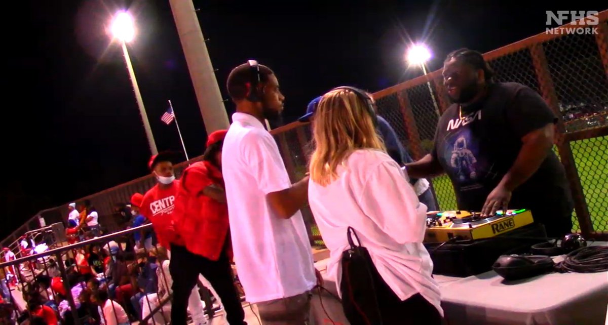 BCNTeleVision's tweet photo. Never underestimate...BCN students made a student TV network just that...1st half glitches...rolled LIVE with punches 2nd half. Central HS hoco  c/o 04 &amp; DJ #prosinthemaking #peerengagement @TCTATuscaloosa @TCSBoardofEd @BranchJetta @MikeDaria https://t.co/MtZmg1EW0H