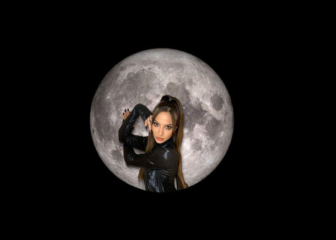 EDesign95's tweet photo. @Asnicar__Brenda #StreamBrendaAsnicar https://t.co/DgZIi9RR6T