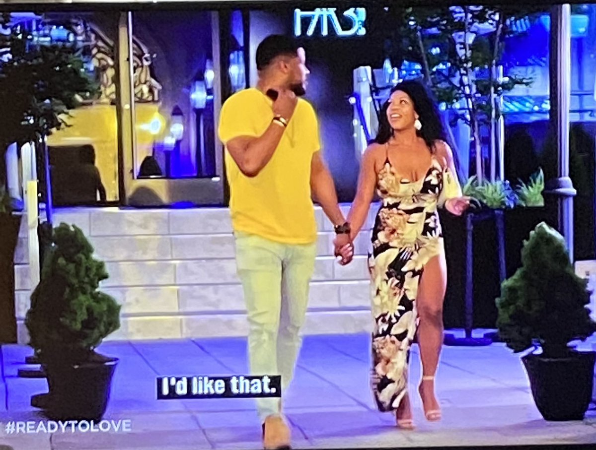 Sage_a_licious's tweet photo. Swoon! I think Phil + Shiloh is coming! ❤️❤️ #Philoh #ReadyToLove #ReadytoloveDC https://t.co/NdEx5iEwwE