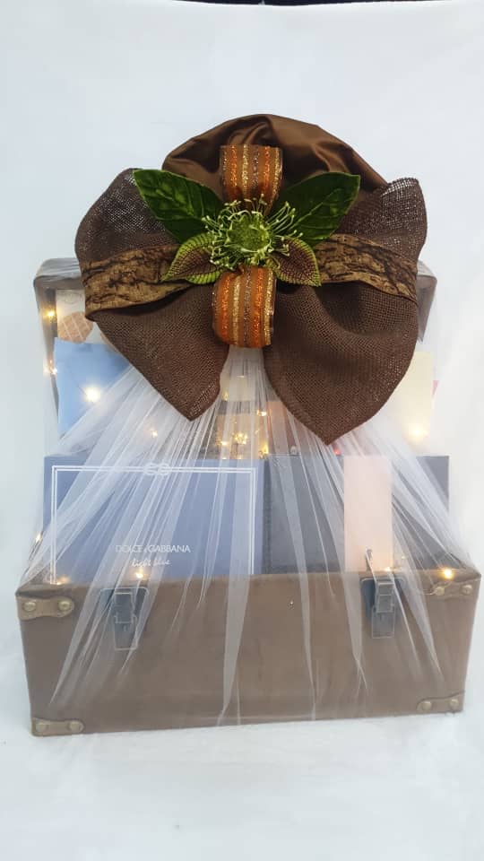 IskraAlexis's tweet photo. Brown 🤎

#IskraAlexis
#GiftDesign
#GiftsInAbuja https://t.co/MbNjQf2rGU
