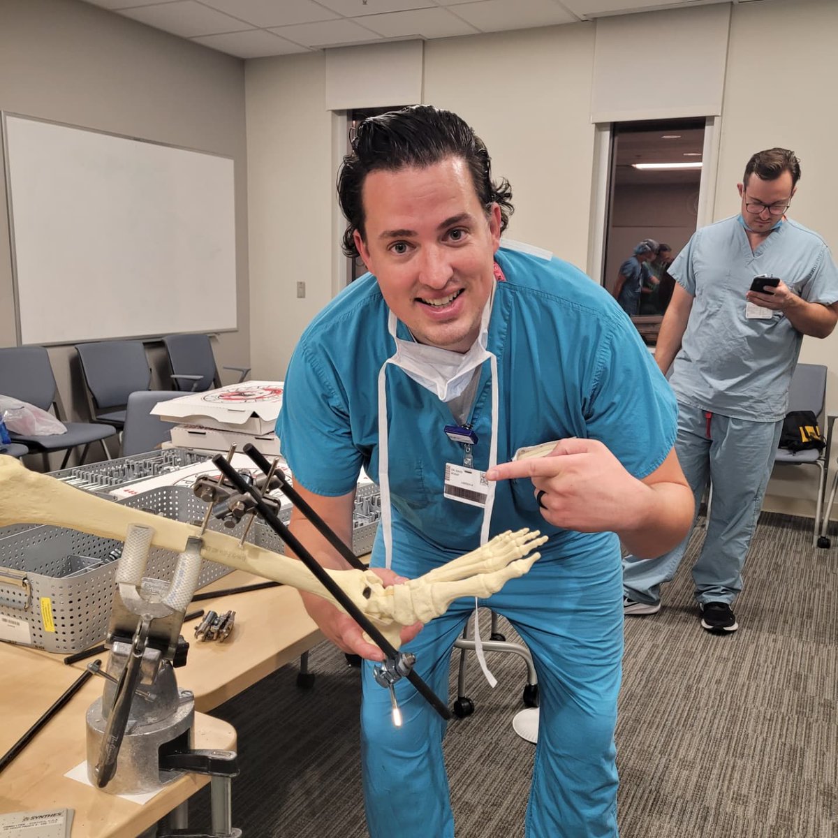 DpmNaren's tweet photo. I graduated from @tmcaznews residency in '17. This week I was invited back to lecture on surgical management of #charcot, hosted a exfix lab, cadaver flap lab for TMC residents. Feels good to give back to my residency program. #collaboration #education #podiatry @ArizonaPodiatry https://t.co/uOPXsGsPmw