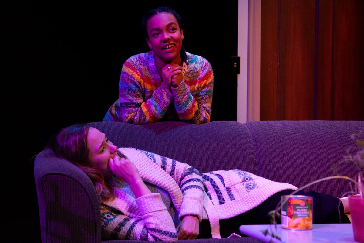 lizonstage's tweet photo. The comedy of excavation: Hiraeth premieres at the @VarsconaTheatre in a @brightyegthings production. A 12thnight REVIEW: https://t.co/WgfRO68b1P #yegtheatre #yegarts #yeg https://t.co/qvzi73kzv3