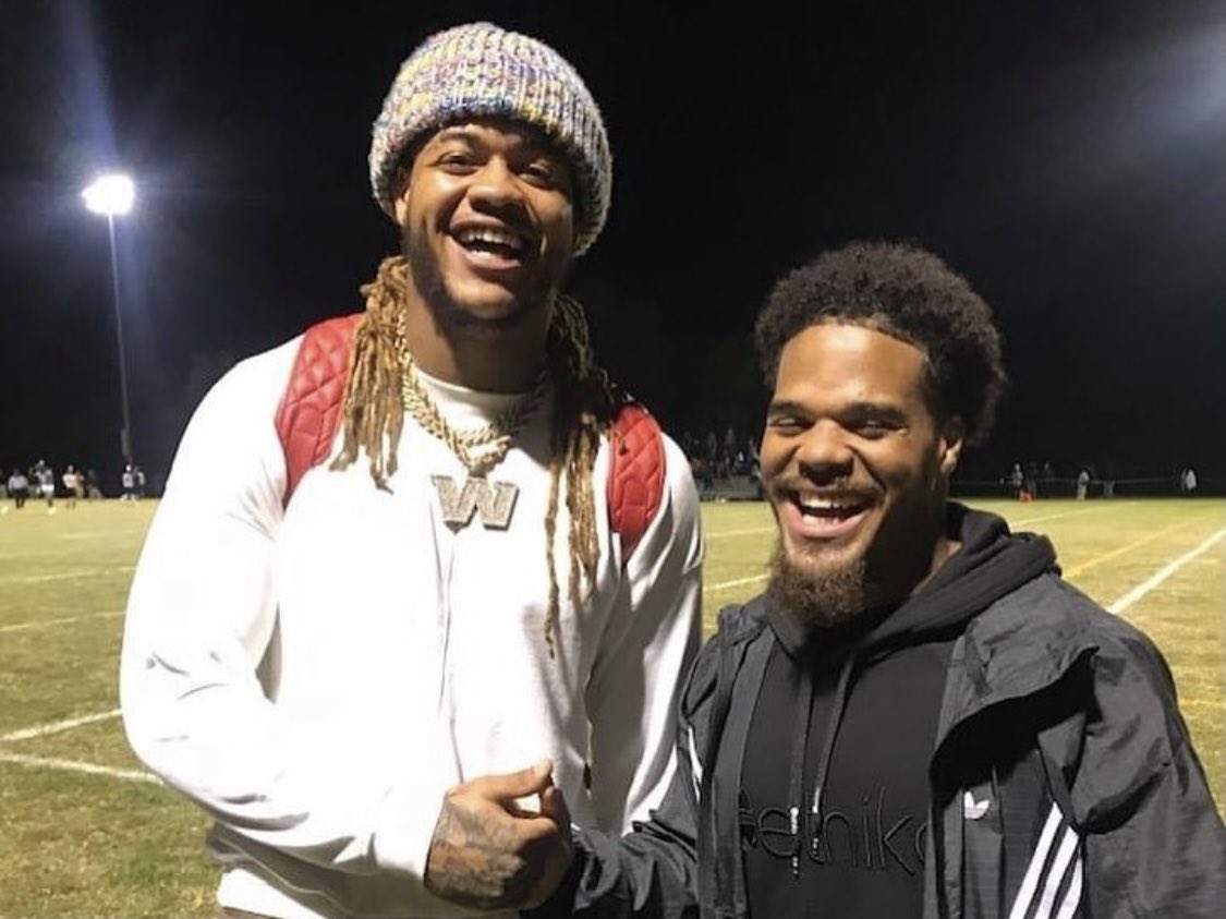 Ethan Cadeaux tweet media