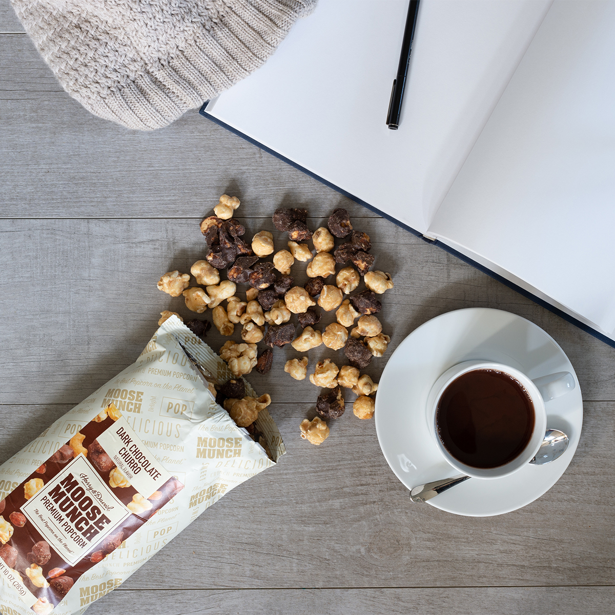 MooseMunch's tweet photo. Cozying up to fall one cup of coffee at a time 🍂☕ https://t.co/tzXDrLnqAB