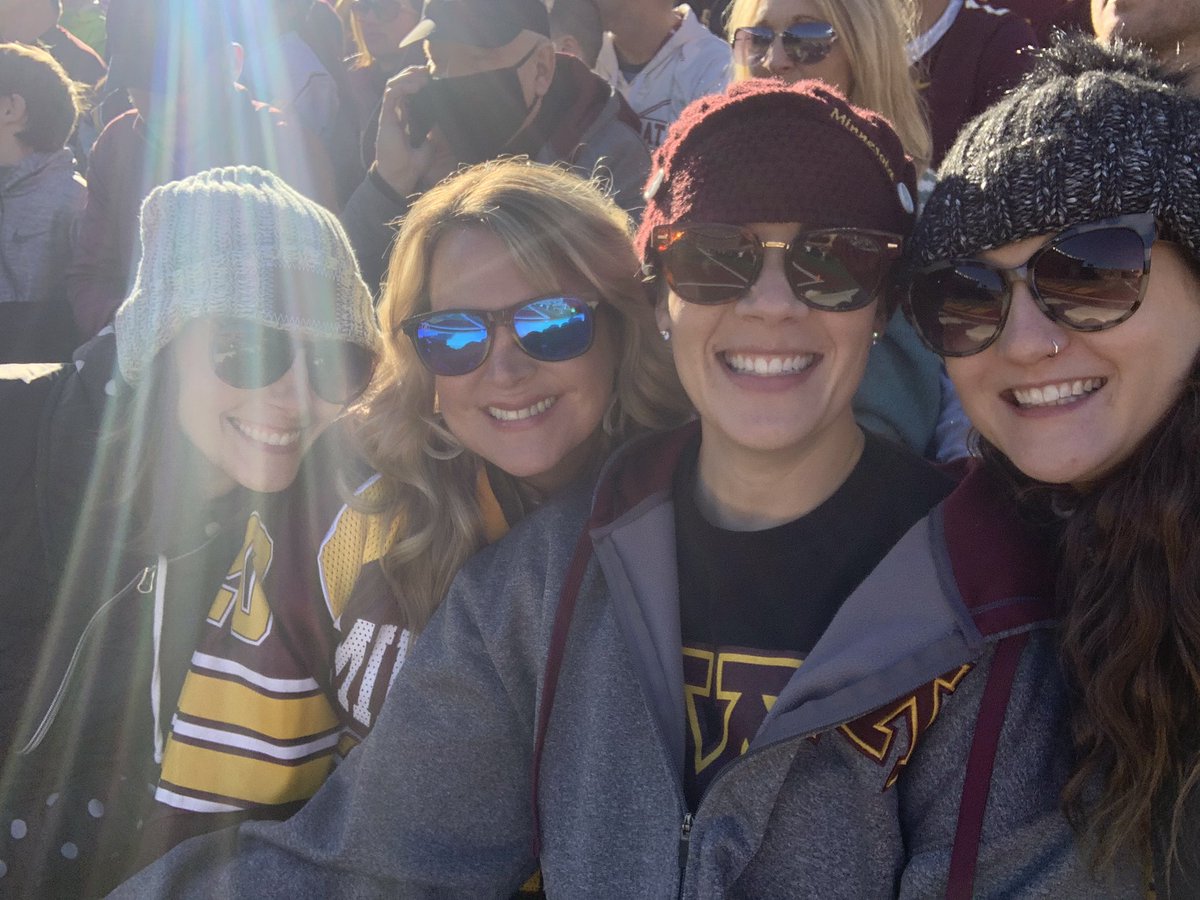 SamMonsonn's tweet photo. #gophergameday https://t.co/mRA2V5NvSW