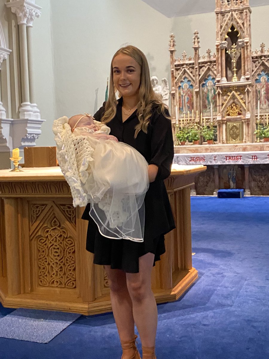 NursepollyRgn's tweet photo. Lovely lovely day at #Madisons christening, she is so lucky to have two lovely godmothers ๐๐๐, my girl @TheEldestRock puts such thought into every detail, sheโs perfect xxx ๐โค๏ธ๐งก๐๐๐๐งก https://t.co/7sXMrFe1hs