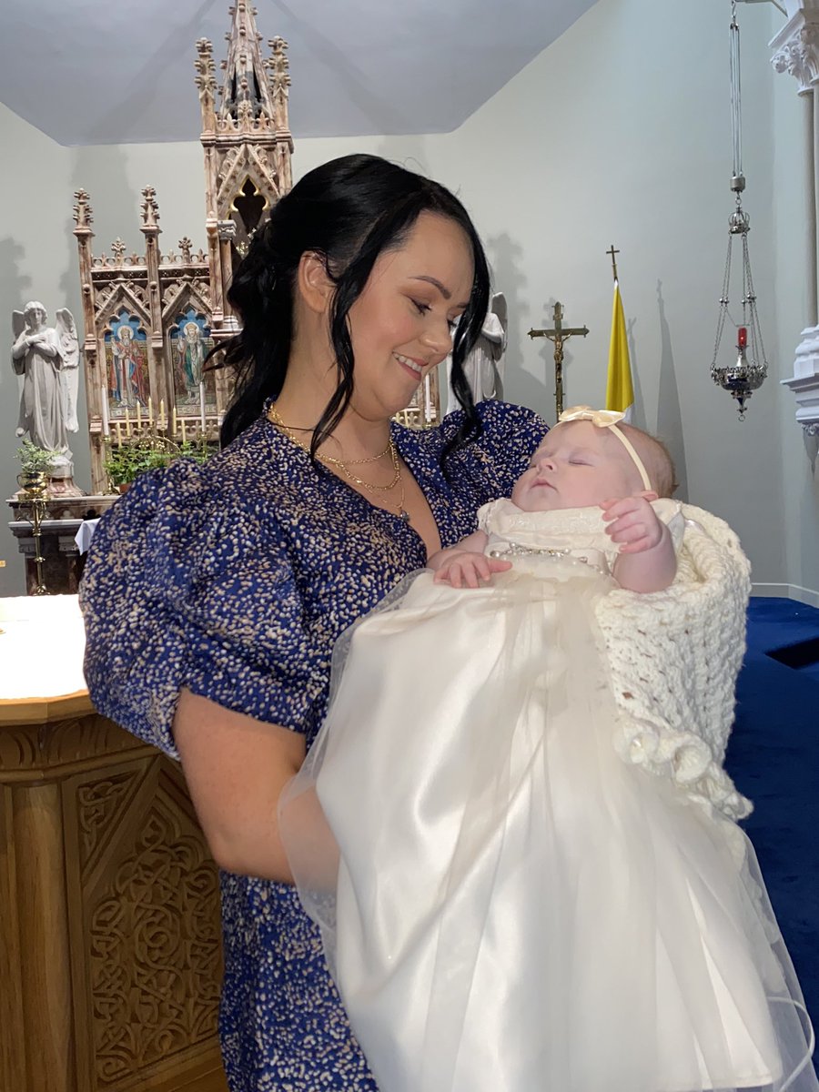 NursepollyRgn's tweet photo. Lovely lovely day at #Madisons christening, she is so lucky to have two lovely godmothers ๐๐๐, my girl @TheEldestRock puts such thought into every detail, sheโs perfect xxx ๐โค๏ธ๐งก๐๐๐๐งก https://t.co/7sXMrFe1hs