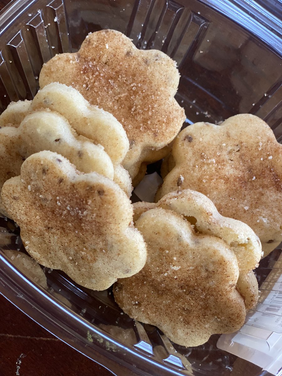 tarabene11's tweet photo. Only those from #newmexico will understand how good #biscochitos are! #youaremissingout #nmtrue https://t.co/HKxCvcyrhI
