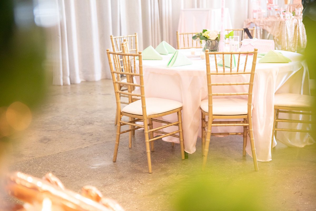 TJsDesignsEvent's tweet photo. This Intimate setting bring forth the details of a  fabulous themed affair.  #teamtjs #tjsdaevent #destinationevent https://t.co/VWuyqLVhJQ
