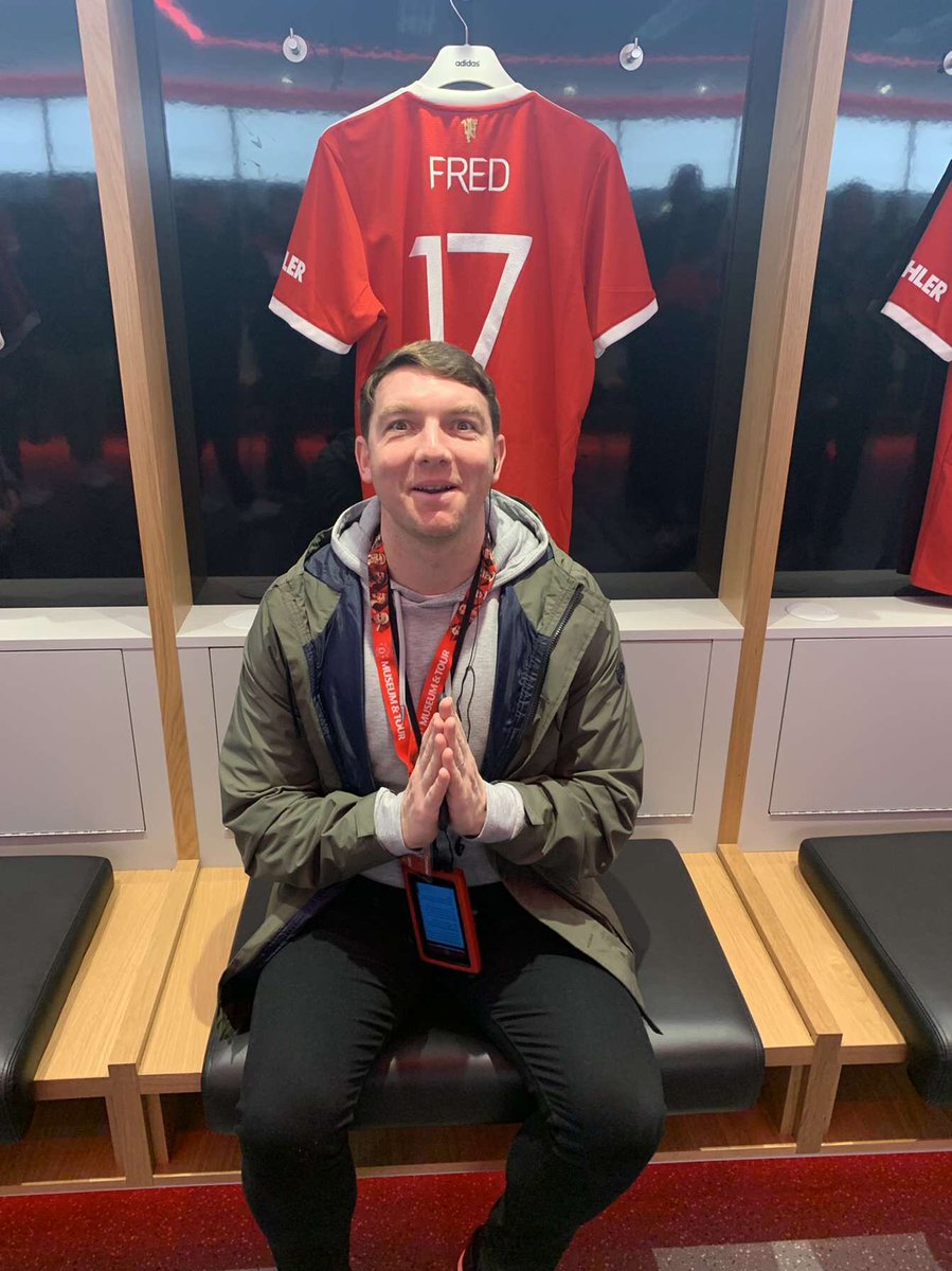 KevinDeery8's tweet image. Great day today with @ShaneDeery11 tomorrow Is our first big UTD v Liverpool game together hopefully we get the win #lifesforliving#memories see you tomorrow @shimboi #GGMU