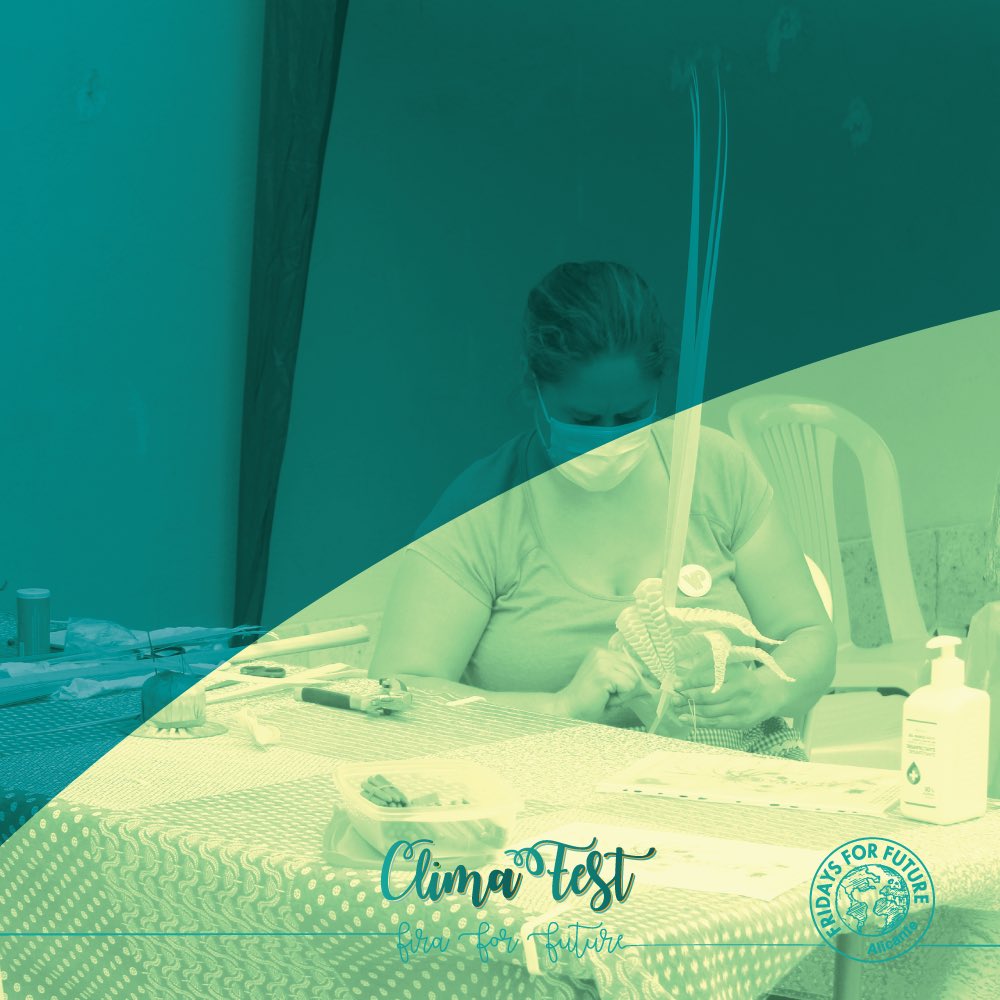 ClimaFest's tweet photo. Acaba la segunda jornada y todo lo que tenemos ahora es agradecimiento, gracias a todas las que lo estáis haciendo posible. Cuando gente tan especial se junta, solo podemos salir cosas mágicas. Nos vemos mañana compañeras! 💚 @fridaysff_ALC https://t.co/CAVlcoF1Ri