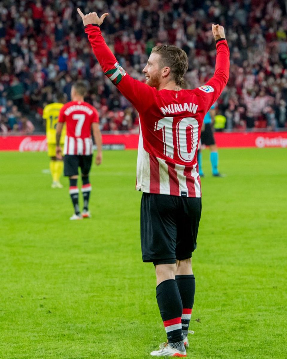 DatAthle's tweet photo. Jugadores de la historia del Athletic que han marcado en San Mamés en TRECE ligas consecutivas:

- Zarra
- Panizo
- Gainza
- Artetxe
- Iriondo
- MUNIAIN

Hacía más de medio siglo que no se actualizaba esta lista. 😳

#AthleticClub https://t.co/2YLwsTKgdO
