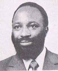 Global_Folder's tweet photo. “Each time I want to fight for African rights, I use only one hand, because the other hand is busy trying to keep away Africans who are fighting me.” –Benjamin Burombo (1909–1959), Zimbabwean labour union leader and black nationalist in the then Southern Rhodesia. https://t.co/W17QC5fgxg