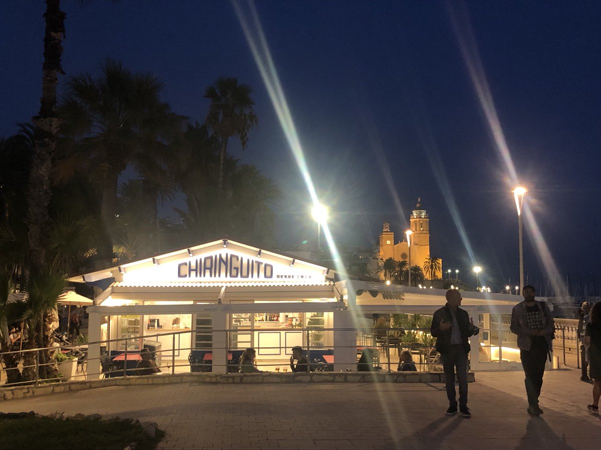 Criticartt's tweet photo. I demà #Codech entra en acció a @48hOpenHouseBcn a #Sitges i entre els edificis q explicarem hi ha el Chiringuito del qual en podeu saber més en aquest article https://t.co/NycbQuccYk @CulturaSitges @AjSitges #patrimoni https://t.co/7Jwc9MA9kh