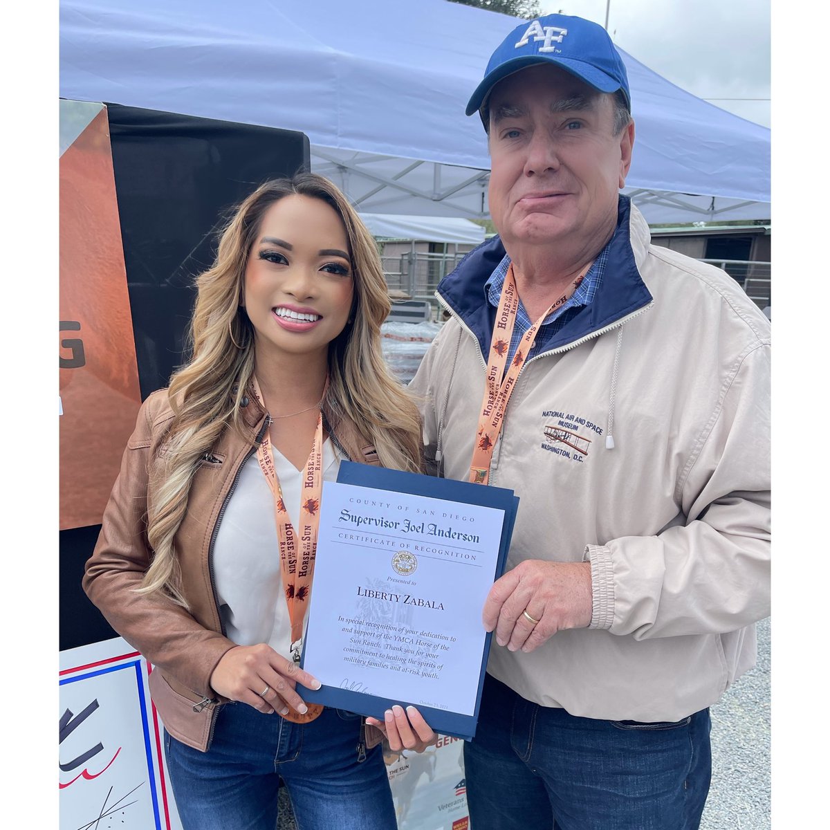 LibertyZSimmons's tweet photo. Honored to emcee the Grand Opening of @asysandiego #HorseOfTheSunRanch Fall Festival! Thanks to Senator @joelandersonca for presenting me w a @CountyofSanDiego certificate of recognition. Proud to support the #ASYMCA w everything they do to serve the military & their families. https://t.co/fod1dE6XaK