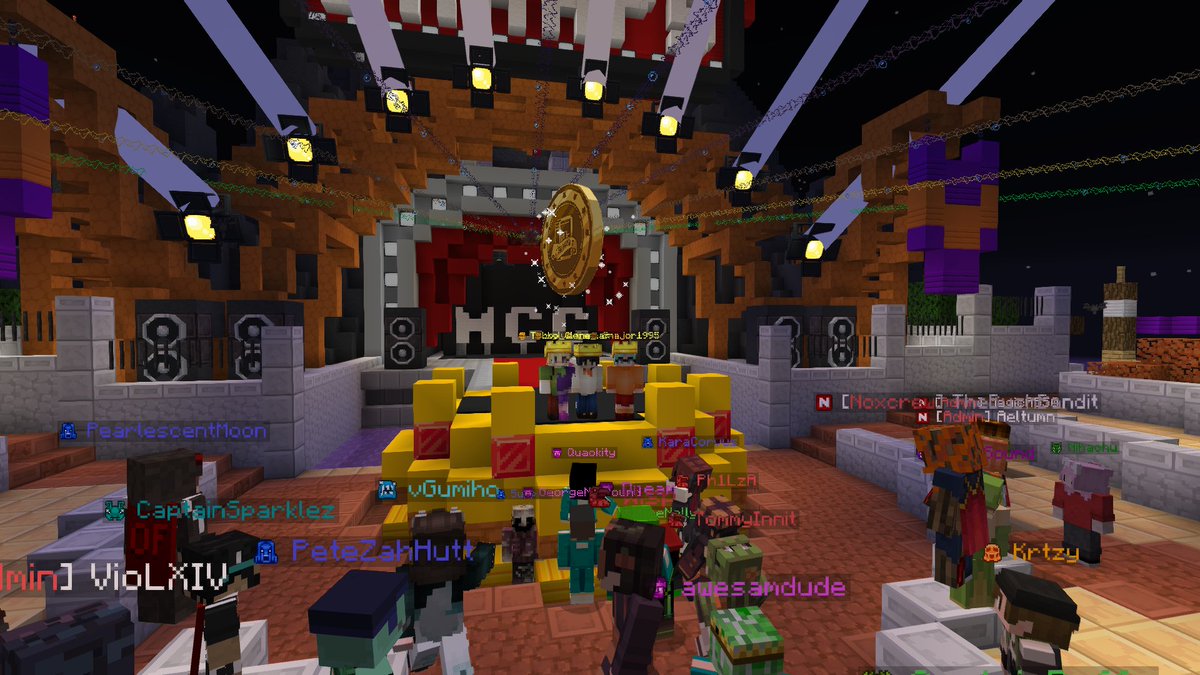 MCChampionship_'s tweet photo. 👑 Congratulations to the MUSTARD MUMMIES 👑

@sylveemhm @TubboLive @sapnap @Smajor1995 

That's two new winners and a fourth win for our beloved Smajor! https://t.co/BZEek7vcSE