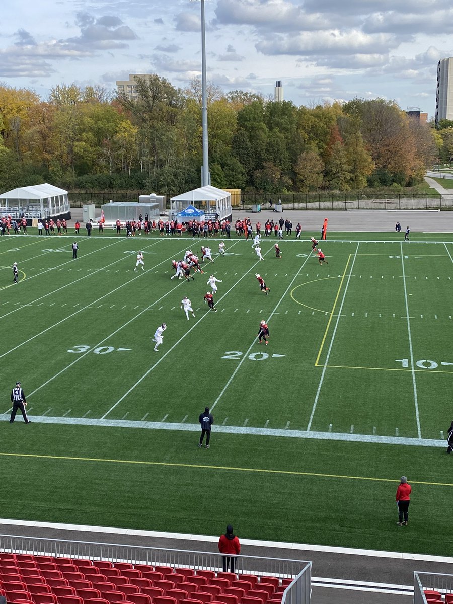 McMasterAD's tweet photo. Great W today by  @Marauderftbl https://t.co/um5P4ViEGD