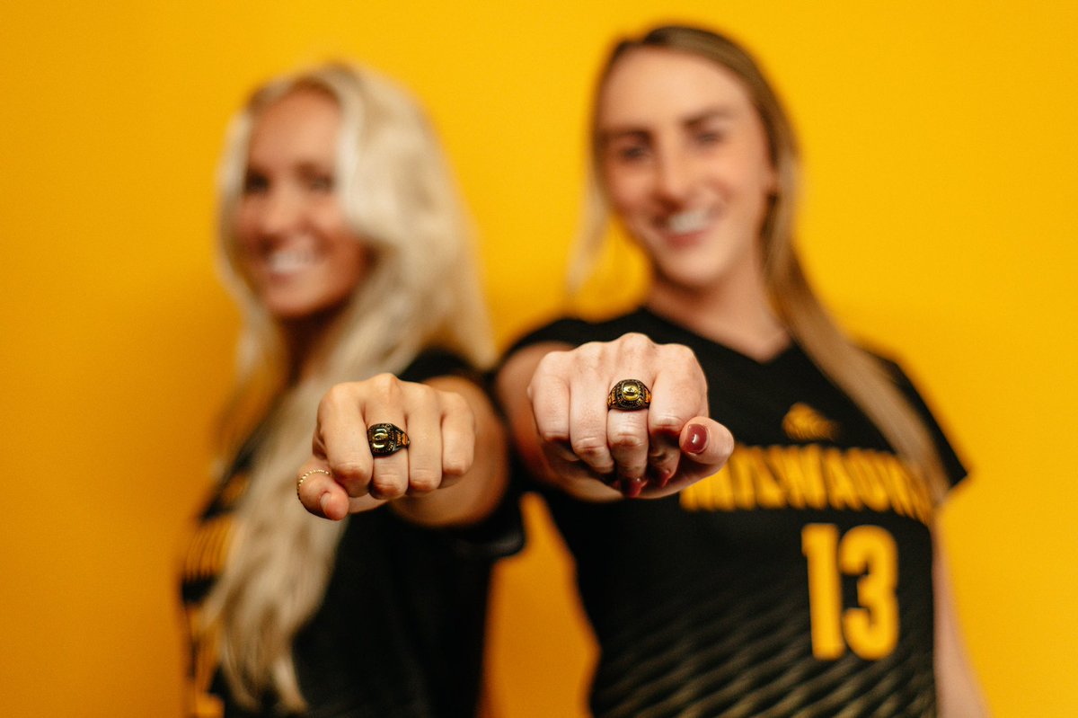 MKE_WSoccer's tweet photo. 𝗙𝗢𝗥 𝗧𝗛𝗘 𝗦𝗜𝗫𝗧𝗛 𝗧𝗜𝗠𝗘 𝗜𝗡 𝗦𝗘𝗩𝗘𝗡 𝗬𝗘𝗔𝗥𝗦 ...
🏆🏆🏆🏆🏆🏆
𝙏𝙝𝙚 𝙋𝙖𝙣𝙩𝙝𝙚𝙧𝙨 𝙖𝙧𝙚 𝙃𝙤𝙧𝙞𝙯𝙤𝙣 𝙇𝙚𝙖𝙜𝙪𝙚 𝙧𝙚𝙜𝙪𝙡𝙖𝙧-𝙨𝙚𝙖𝙨𝙤𝙣 𝙘𝙝𝙖𝙢𝙥𝙞𝙤𝙣𝙨!! https://t.co/bLUuPL6Fqn