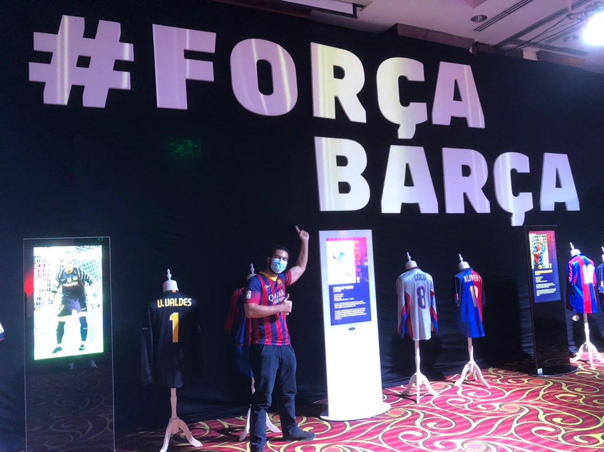 Eucastillo29's tweet photo. Orgulloso de ser fanático del Fútbol Club Barcelona 💙❤️🙌

#BarcaMuseu 
#FORCABARCA https://t.co/OCPIWuAdFI