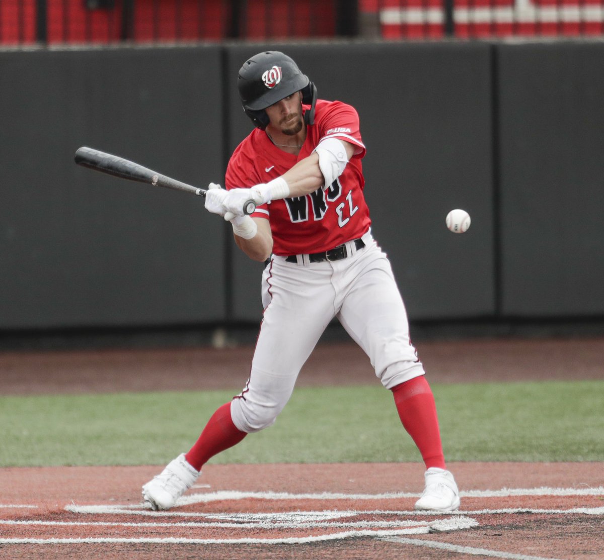 WKU_Baseball's tweet photo. Turned the offense 🆙 in Game 2️⃣

Team Red records an 11-6 win over Team Black to take the series edge. Game 3 action will begin tomorrow at noon!

📸: https://t.co/HlSKZEF6gk

#GoTops https://t.co/rNPiZbvhzU