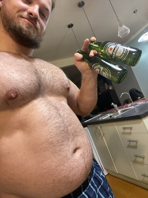 Might&rsquo;ve had a few beers to finish off lastnight 😉 https://t.co/T60QGiDUdY<a href="/tag/fitness"class="tags"><span>#fitness</span></a>
