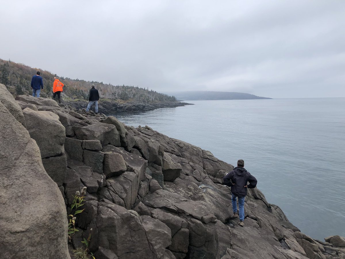 jonathan_riley's tweet photo. The Fundy Erratics hiked the Fundy shore today - here’s some of the wildness! #digbyrocks #hiking #coastalwalks #bayoffundy #digbyneck @HikeNS https://t.co/kmT7IlyCR4