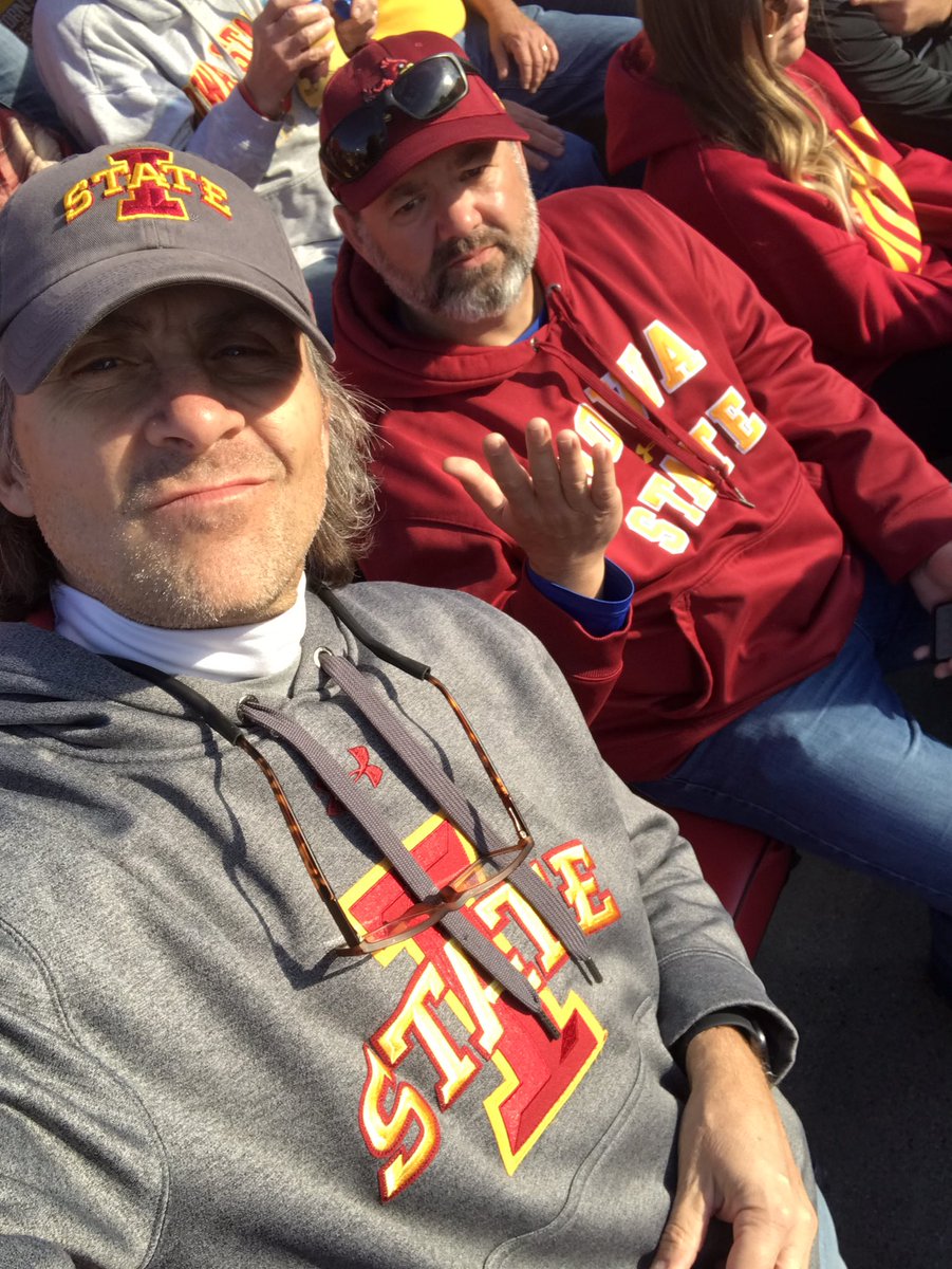 kboni4's tweet photo. #CyclONEnation https://t.co/vXGzrYYSRm