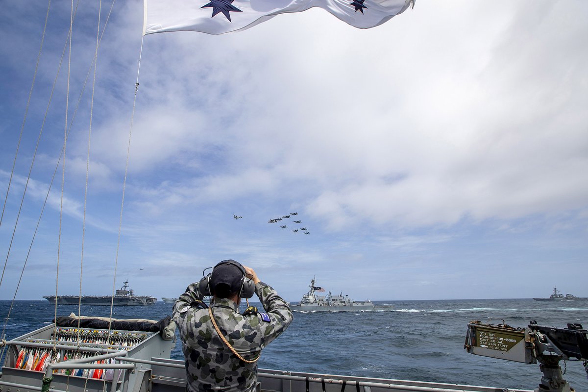 #HMASBallarat and #HMASSirius have capped off a busy period of international engagement with Maritime Partnership Exercise. #AusNavy exercised with Japan, the United Kingdom and the United States in the Indian Ocean. 🇦🇺🇯🇵🇬🇧🇺🇸 #YourADF

📸: LSIS Ernesto Sanchez #MPX2021