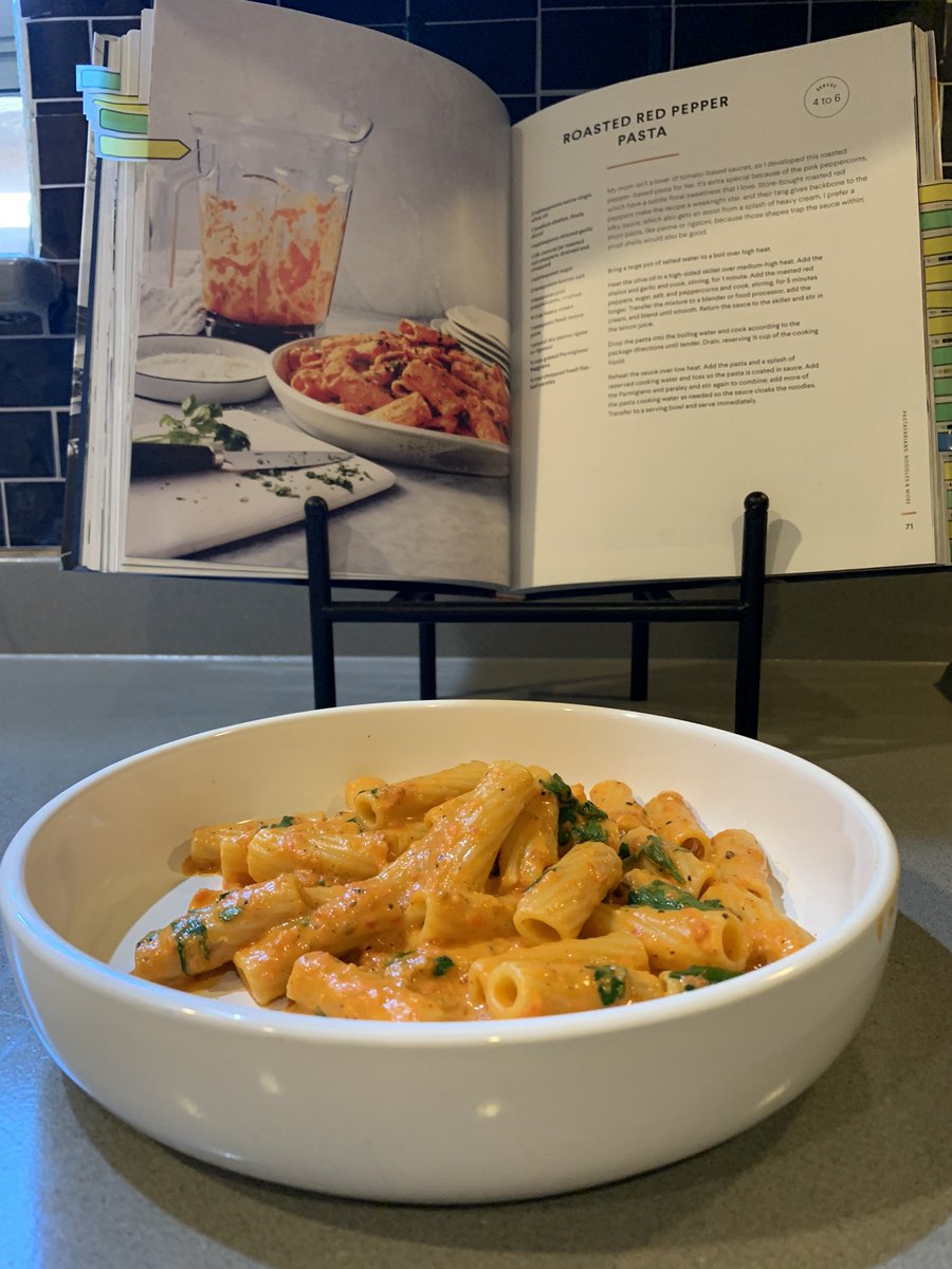 TasiaMRios's tweet photo. I have been dying to make Roasted Red Pepper Pasta from @ayeshacurry book #TheFullPlate for awhile now. Can I just say it was EVERYTHING and then some. This meal is delicious and very fresh! ๐ https://t.co/PpGEQUwwOT