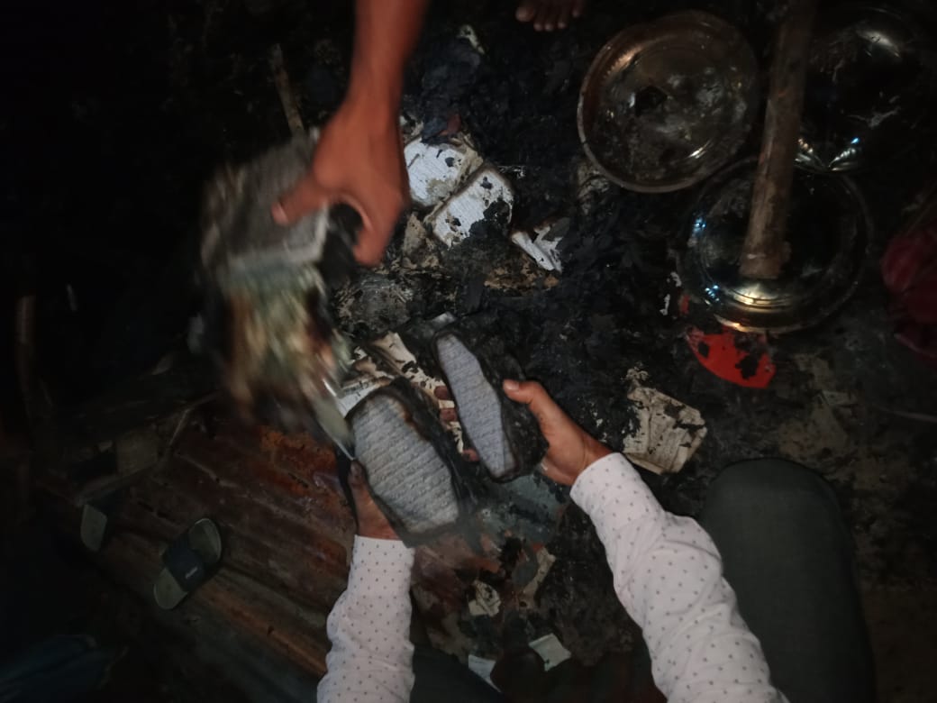 Myself_Suhail's tweet photo. On Friday night,Pal bazar mosque in Tripura was burnt down by hindutva goons. No one was able to visit the site. Atmosphere of fear was created yet some visuals were collected by local people. 

@ANI @ndtv @PTI_News
#Stop_Communal_Attack
#StopAttackingTripuraMuslims https://t.co/ftHQGMqDAa
