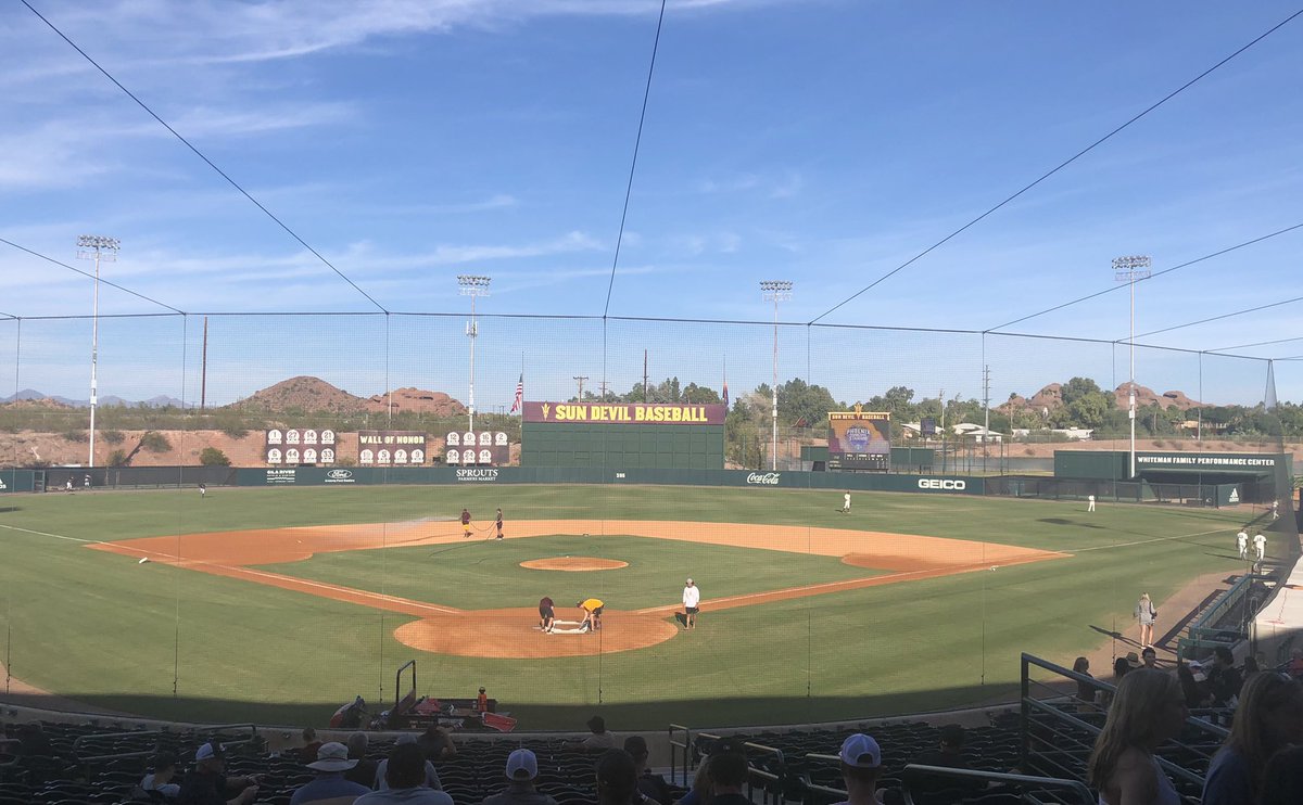 Getting ready for game two of @LBDirtbags v @ASU_Baseball on a gorgeous Saturday at Phoenix Muni. The Dirtbags won game one 7-3 and Eric Valenzuela has a really good club. Devils w/ questions to answer on the bump but it’s a high upside position player group. https://t.co/mmfGy8icoj