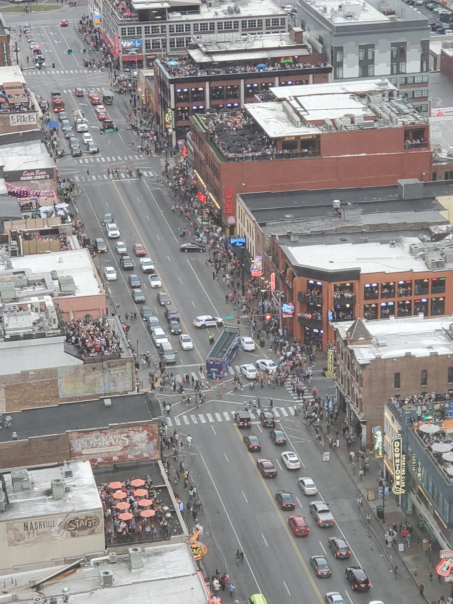 CBastin's tweet photo. @ScanNashville Incident at 4th and Broadway, EMS transported 1 patient emergency. PD remain on scene and have taped off the area https://t.co/cBWvUMfc2q