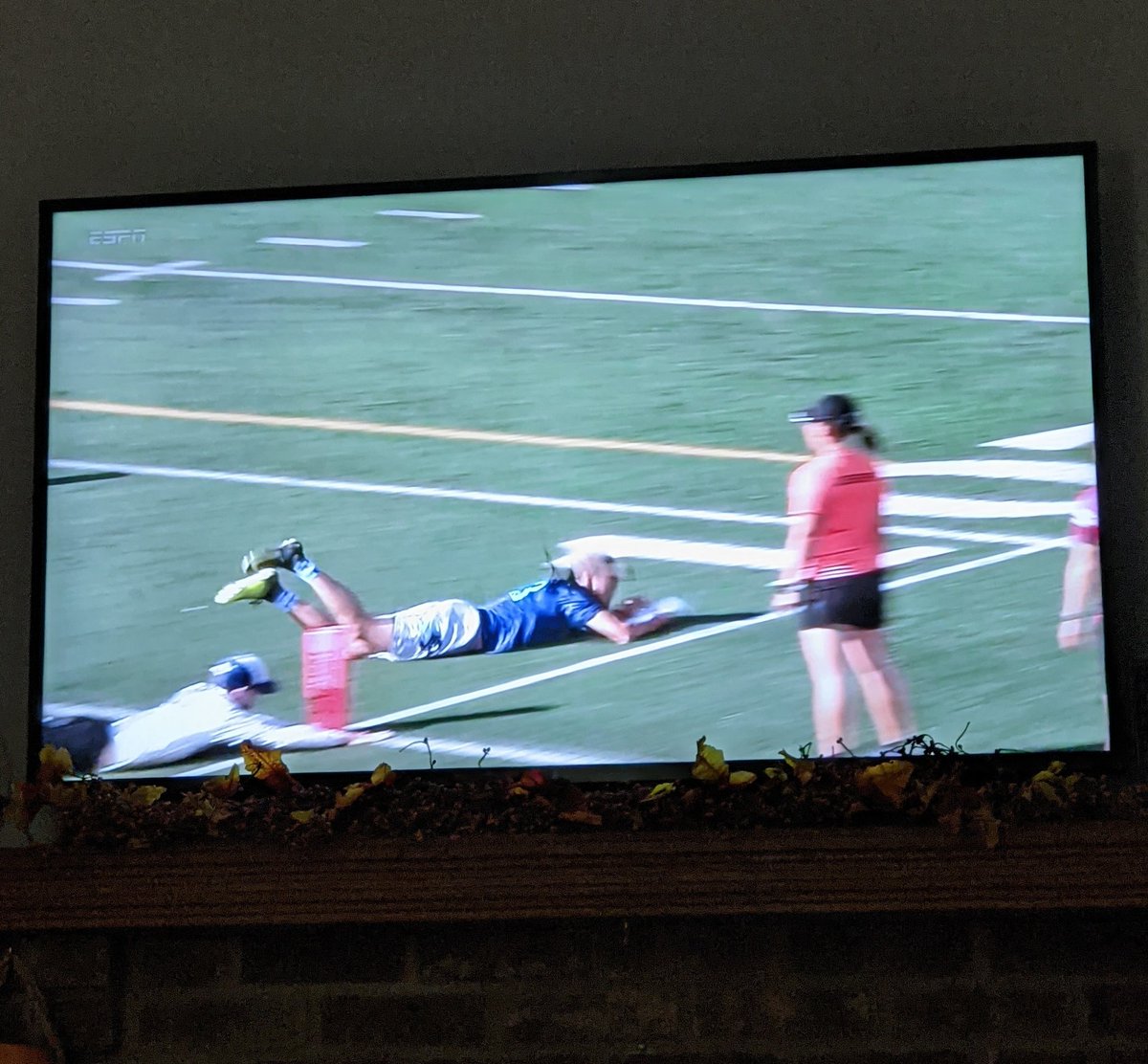 BRUH HE WAS IN <a href="/HybridUltimate/">Hybrid Ultimate</a> 😱

<a href="/Ultiworld/">Ultiworld</a> <a href="/Ultiworldlive/">Ultiworld Live</a> <a href="/USAUltimate/">USA Ultimate</a>