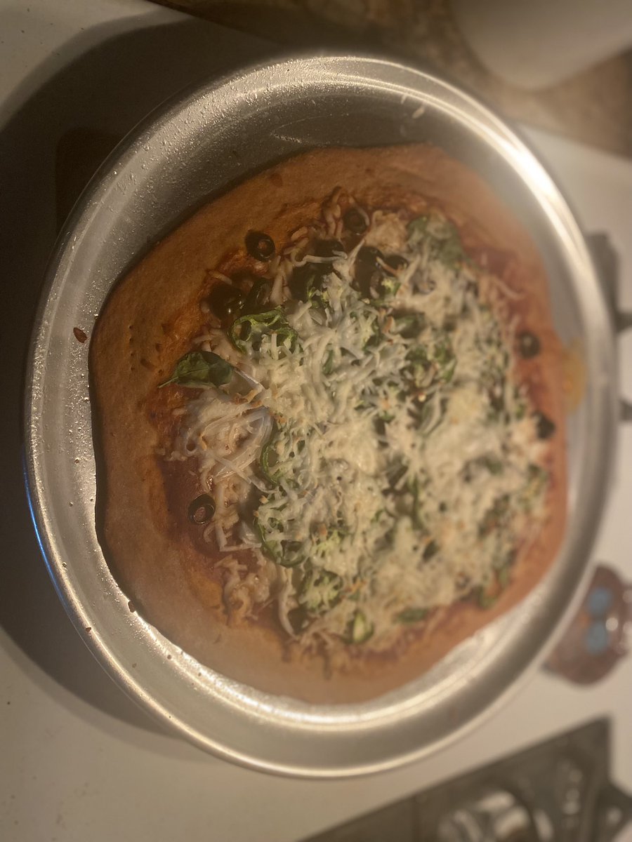 DrVidSiva's tweet photo. Homemade (from scratch) pizza are with a gram flour crust. #veggiecooking #yummy https://t.co/PMlrYEvN1L