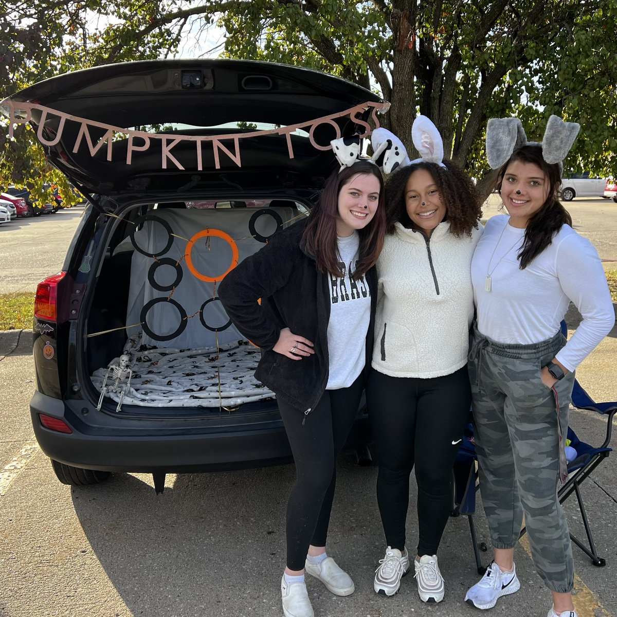 BurkeDECA's tweet photo. Yesteday’s Trunk-or-Treat was a HUGE success! It was SO much fun seeing all the games, costumes, students, and families. 

Congrats to Megan K and Maddy R for earning Best Design for their “Great Pumpkin” game. https://t.co/AJG6uT7N8O