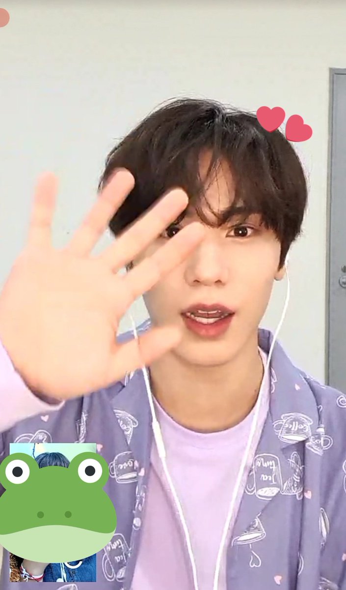 JeoMinh's tweet image. 23/10/2021
Dejen les cuento cómo me fue hablando con el amor de mi vida lo amo demasiado como no tienen idea es el ser más preciosoooo 
Lo amo demasiado 
#ROCKY #라키 #ASTRO #아스트로 @offclASTRO