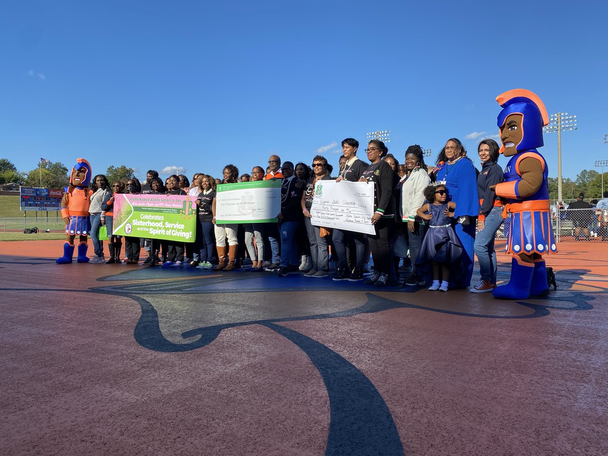 CCVSUAA's tweet photo. the hardest working chapter has some of the greatest donors as well♥️🧡💙 #vsu #ccvsuaa 

#BackHomeOnTheHill https://t.co/xrqrROSqld