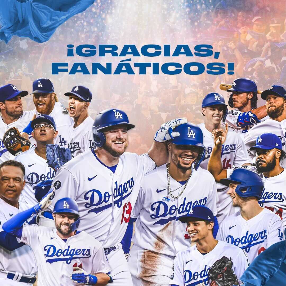 LosDodgers's tweet photo. Gracias a ustedes, por seguir con nosotros de principio a fin.

Ustedes son #LosDodgers https://t.co/0L1TH8jeAr