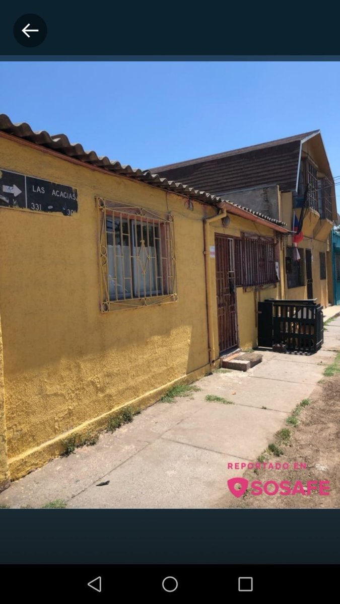 SpotMonkeyss's tweet photo. En Estación Central tienen un perrito en estas condiciones.
Llamamos a @PDI_CHILE y nos dijeron que esto no es maltrato animal y Bidema no atienda hasta el Lunes a las 8:30 xd https://t.co/dHDC99ErTi