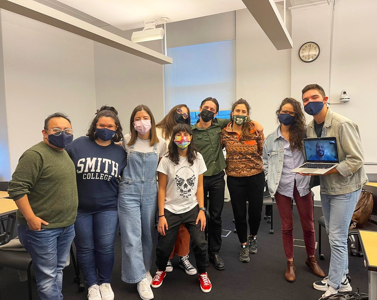 Yesterday we had a general board meeting to plan our very first event of the year. Exciting news coming up soon✨ 

#NAHJ #MoreLatinosInNews