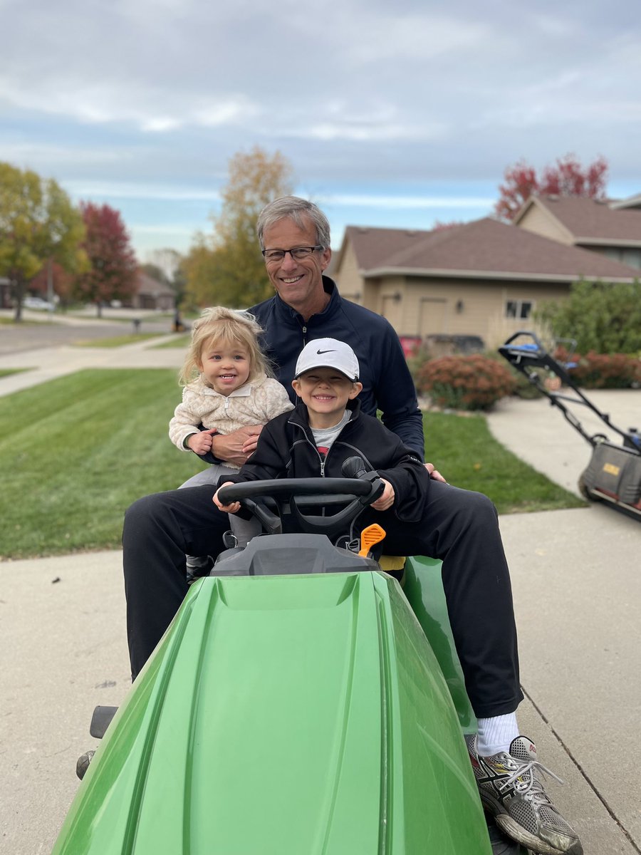 LeaderJohnThune's tweet photo. Papa got some help with the yard work today. Nice to have John Mark and Lucy along for the ride. #littlegreentractor #driversintraining https://t.co/Mz4vh7QTpr