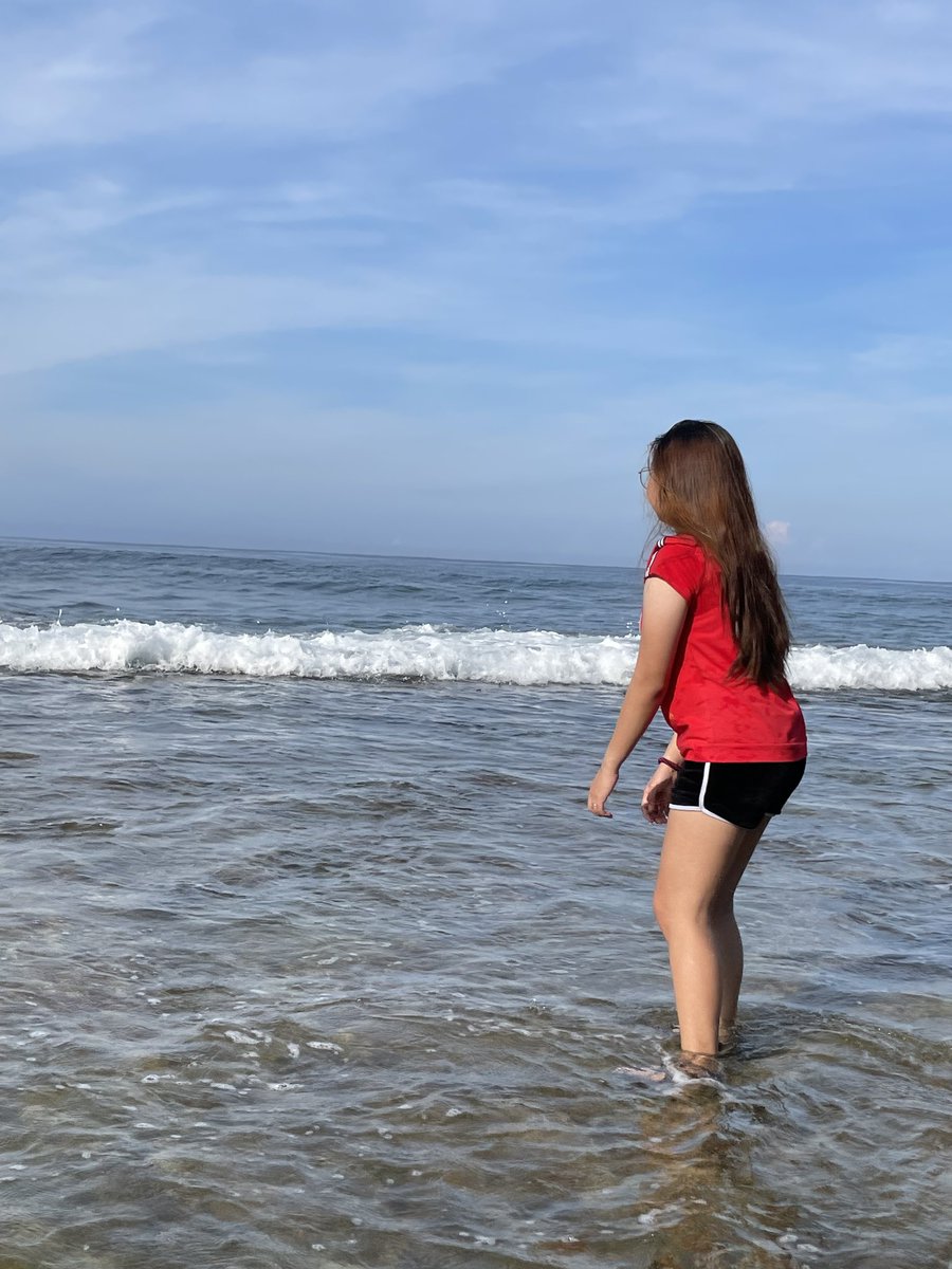 kristalazpt's tweet photo. 🌊💙 https://t.co/p72i7vmak2