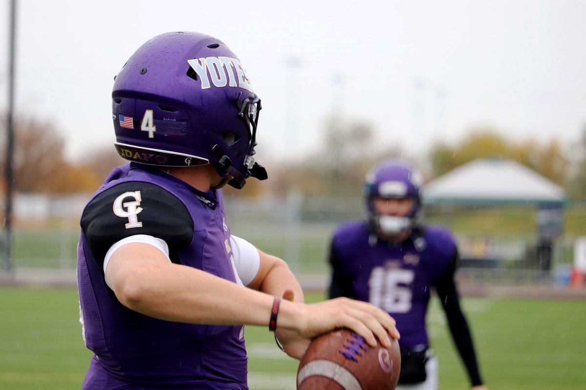 YoteAthletics's tweet photo. HIGHLIGHTS - What a game today at Simplot Stadium as @YotesFootball defeats Montana Western 48-42 in double overtime. https://t.co/vDhEX9bcY3 https://t.co/DyKcbaFYt6