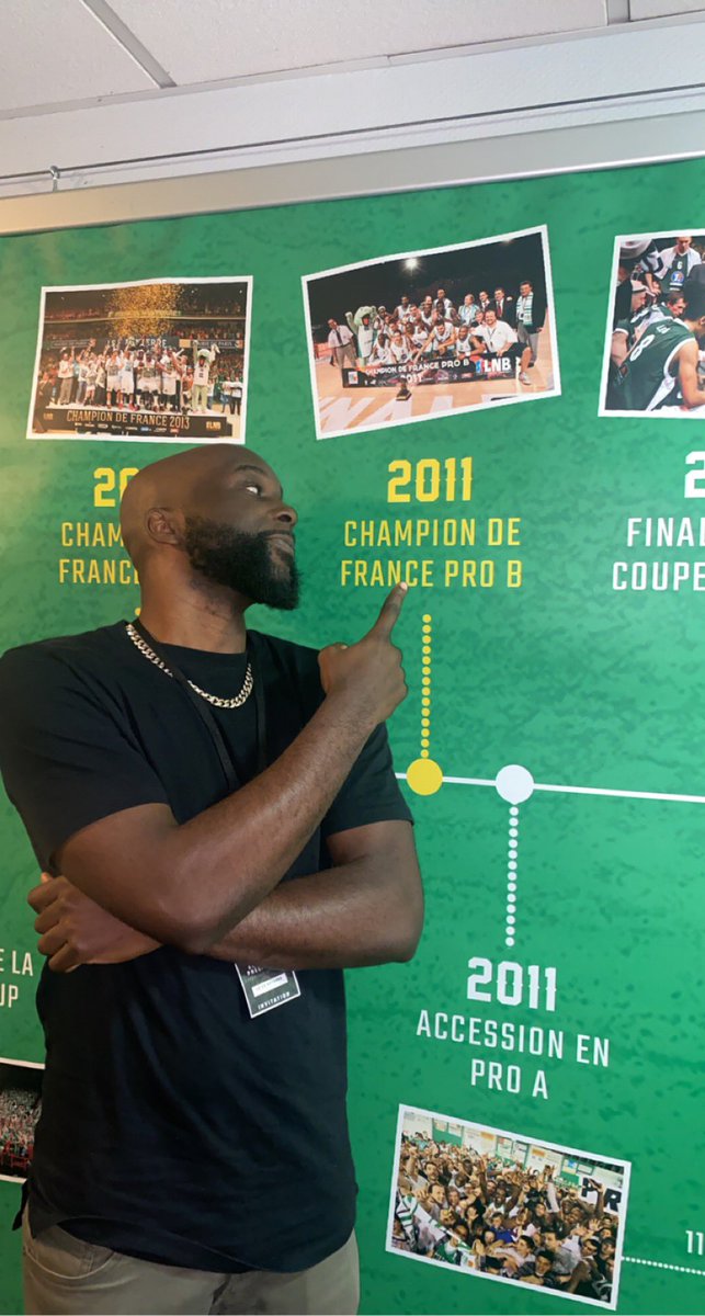 Loicak9's tweet photo. Toujours un plaisir de revenir à Nanterre 🙏🏾 https://t.co/FHlxOVj81o