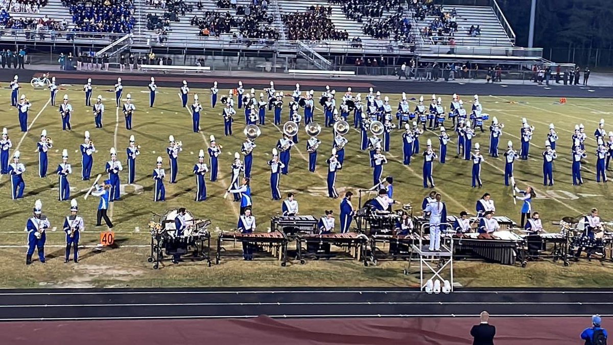 ClipperBands's tweet photo. Rocking out with an exhibition from the @cnumarchingband Y’all are amazing!! https://t.co/S7pbGkI20q