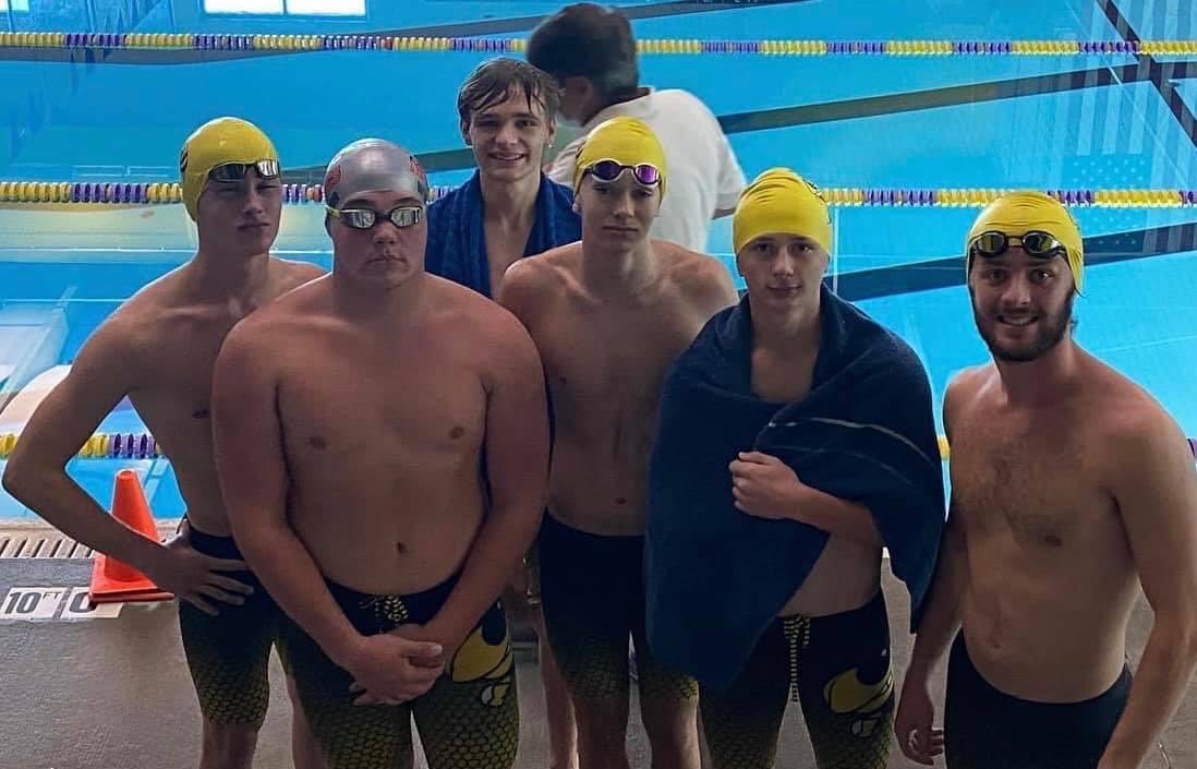 Congrats Jackets Swimming 

The team finished 7th out of 22 schools at the extremely tough Springfield Classic meet.

This is a very tough event!

Go Jackets!