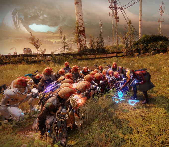 Sad day when we left the farm, good thing Shaxx is taking care of the chickens for us. #FOTLFashion2021 <a href="/Bungie/">Bungie</a>