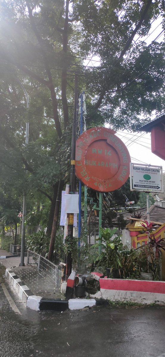 Air bocor. Jl. PHH mustofa. Daerah bekamin. Depan SPBU. Mohon di cek min. <a href="/infobandung/">infobandung</a>