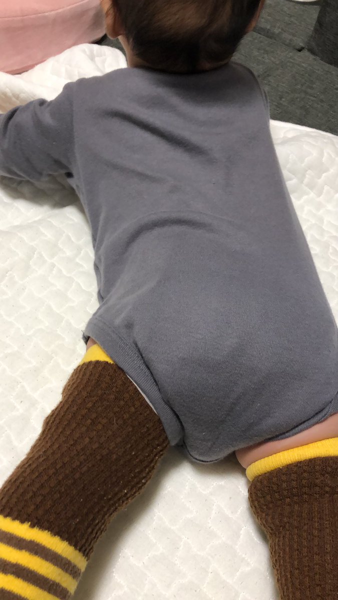 k_sakuya's tweet photo. もう��ぐ離乳食始まるよ https://t.co/kPFi0L3XUd
